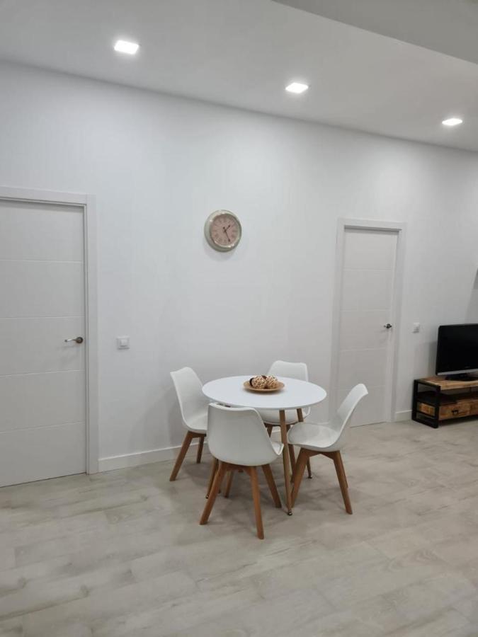 Apartamento Pet-Friendly En Atocha By Bebalmy Apartment Madrid Exterior photo